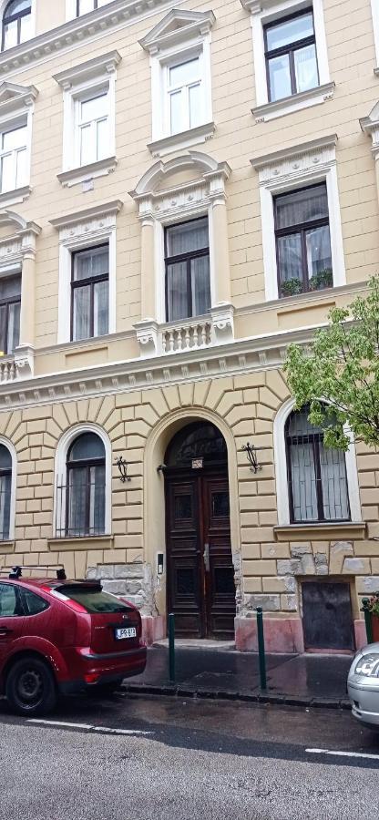 Western Apartman Budapest Exterior foto