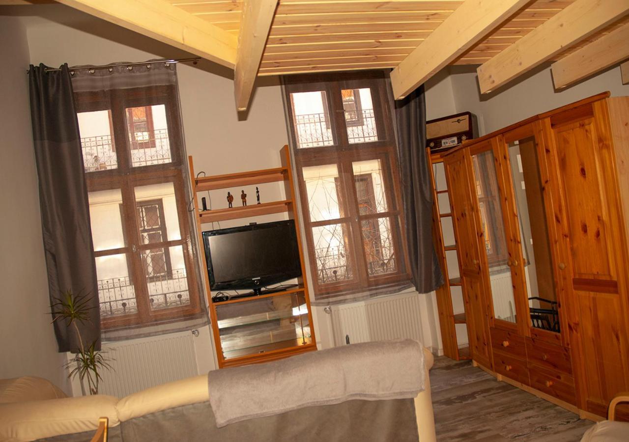 Western Apartman Budapest Exterior foto